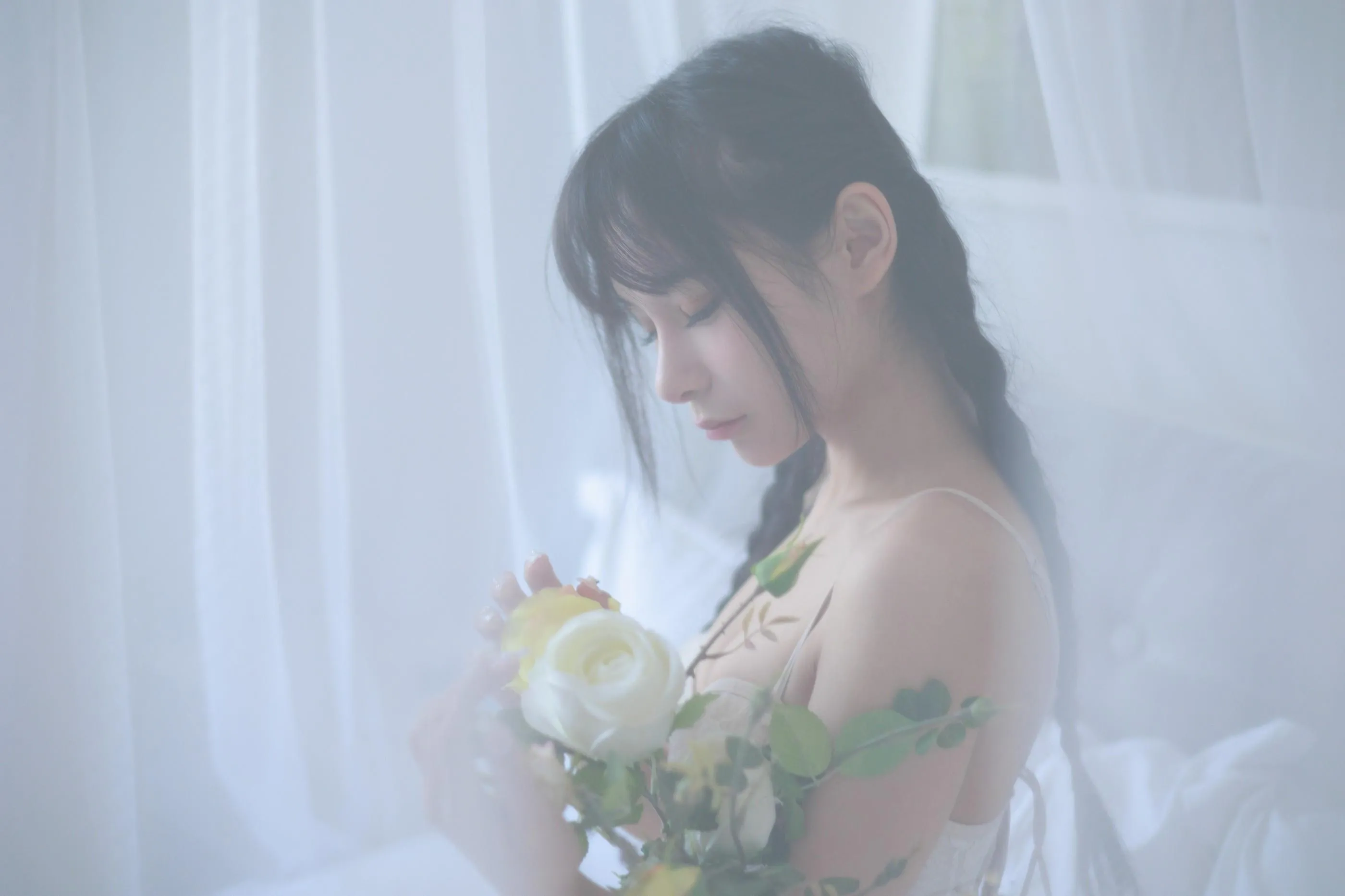 [艺图语] 2022.06.25 花季 蛋蛋 [32P]插图